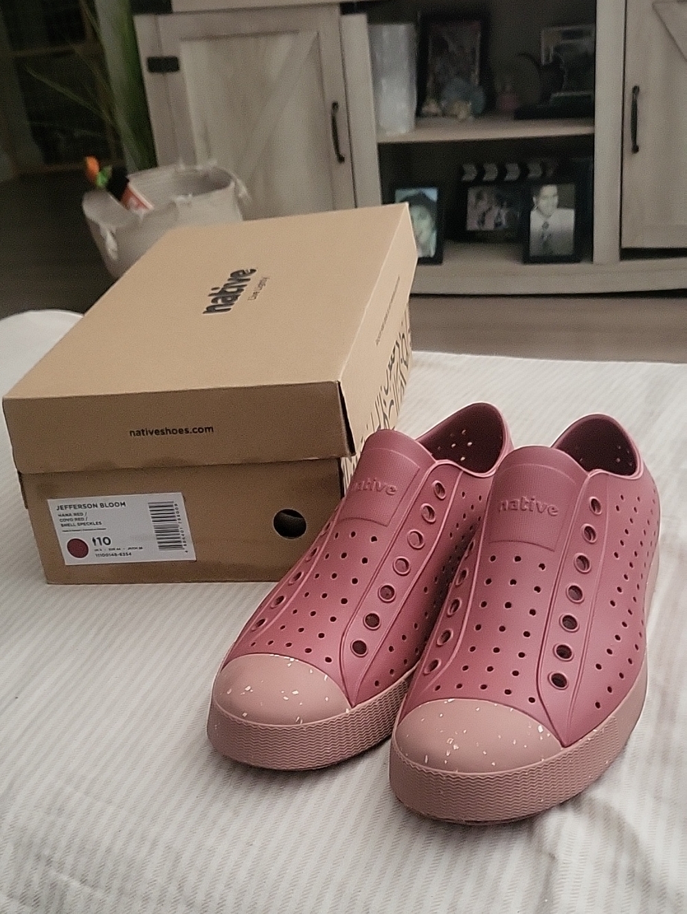 Native Jefferson Bloom Slip-On Sneakers in Dusty Rose